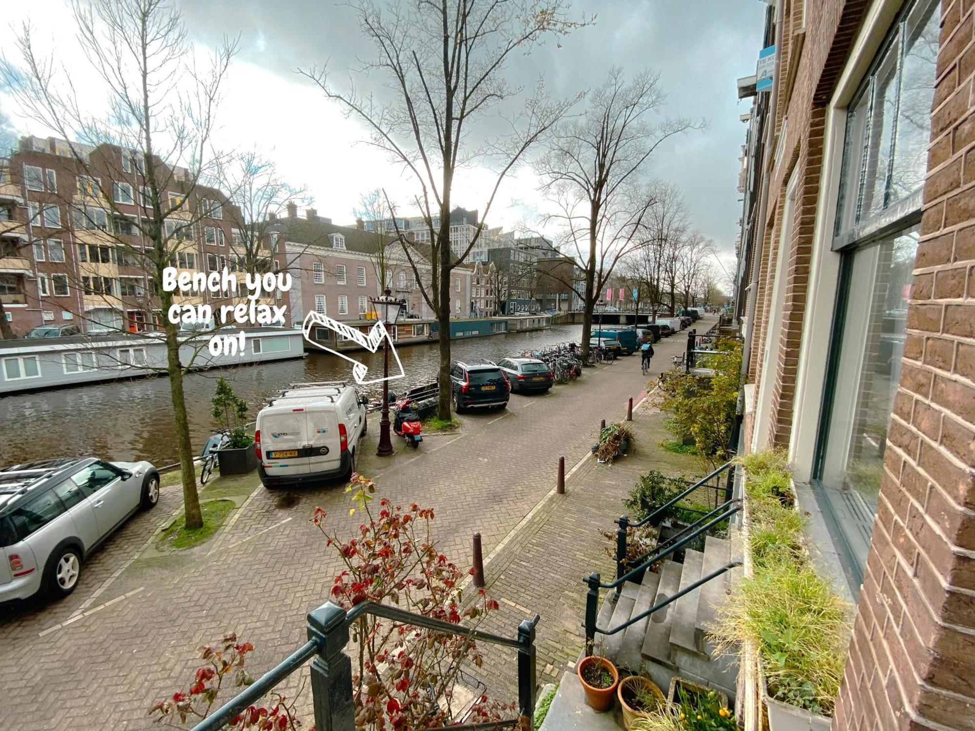 Large En-Suite Room In Historic Canalhouse From 1729 Ámsterdam Exterior foto